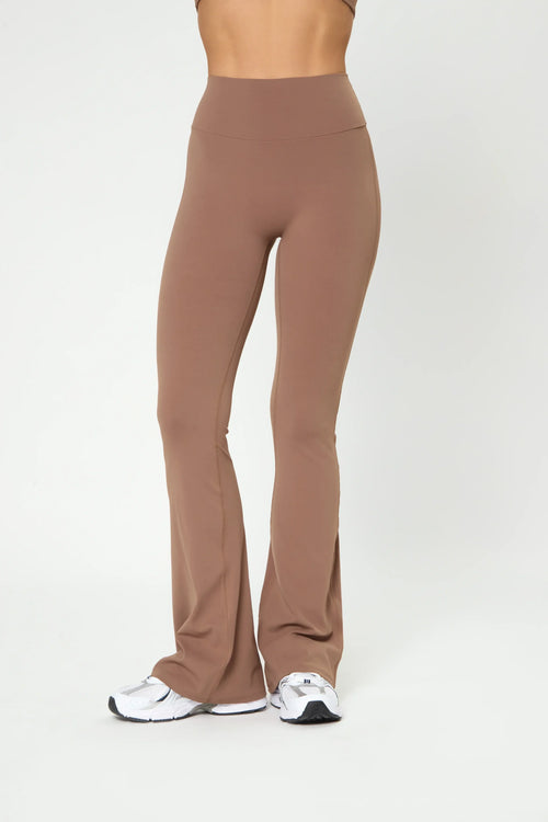 Штани-кльош