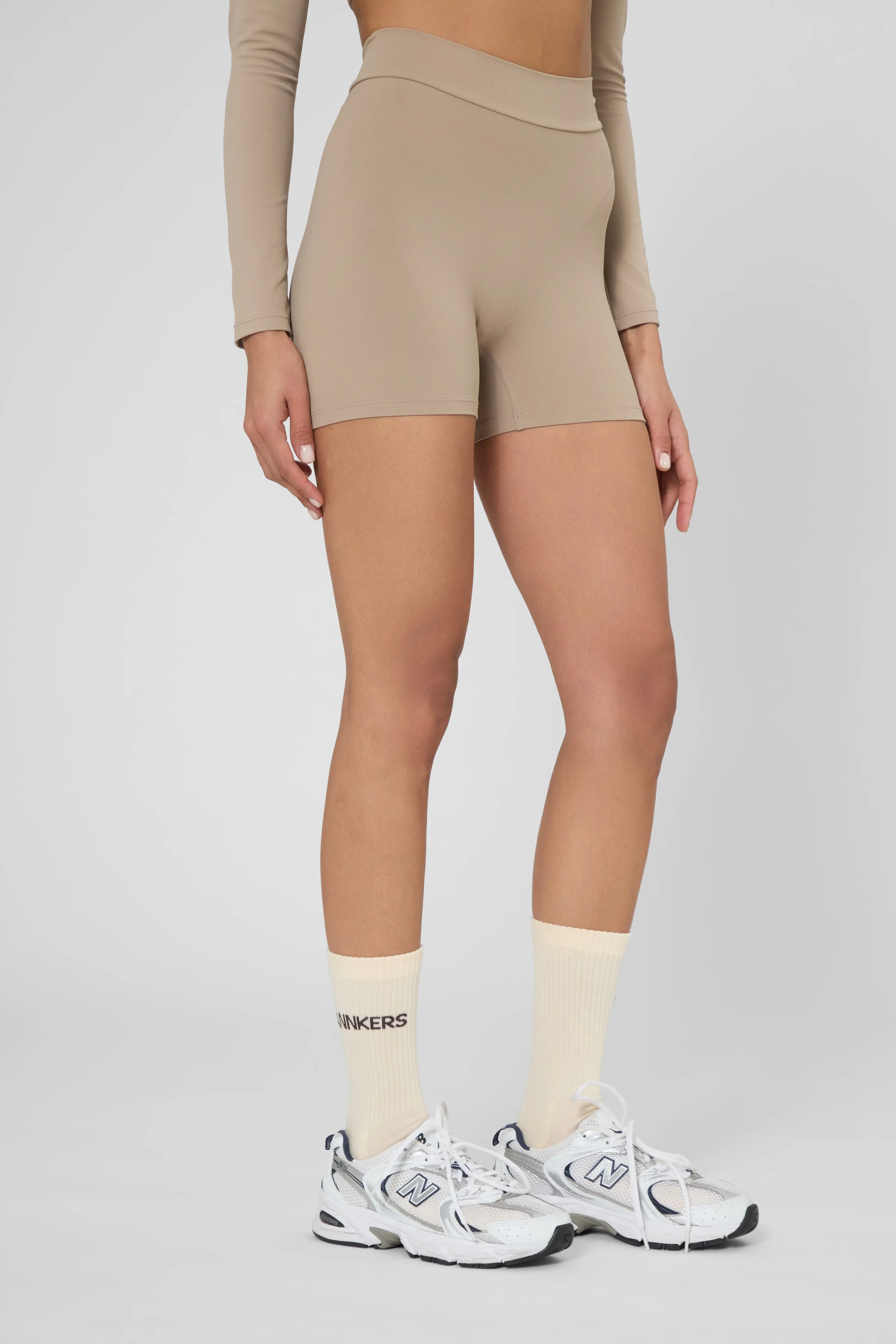 Шорти V push-up кавового кольору