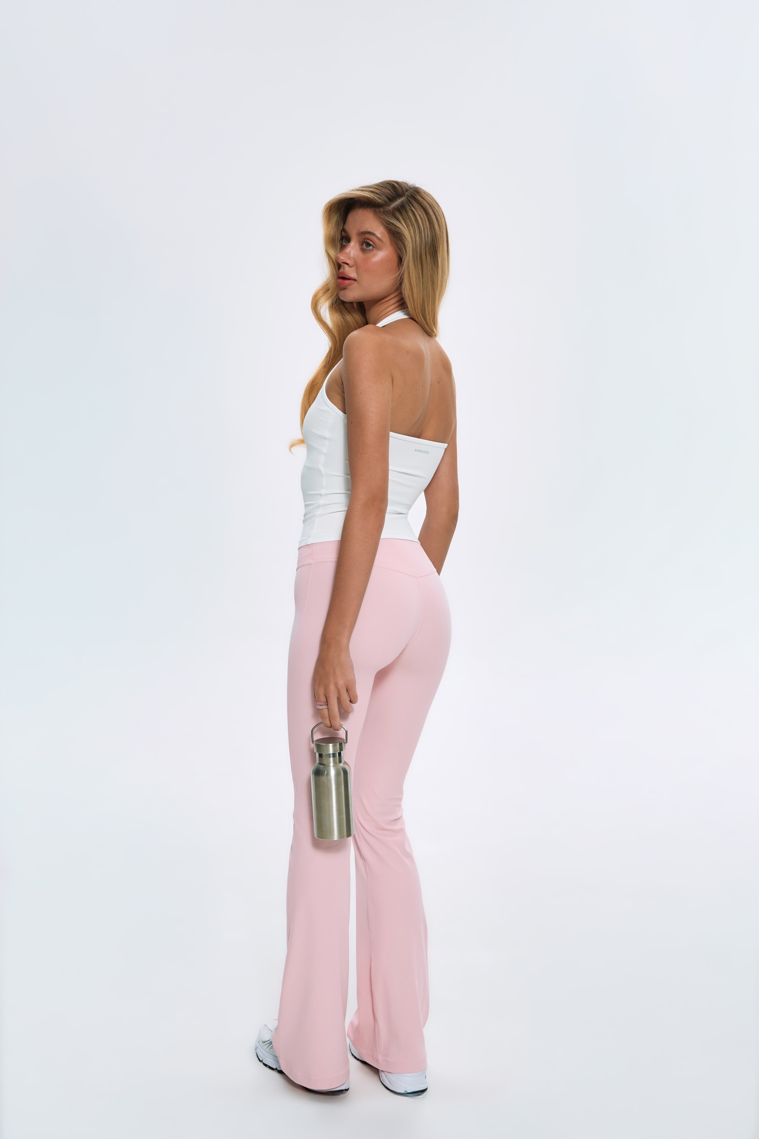 Базові штани-кльош кольору рожевої пудри