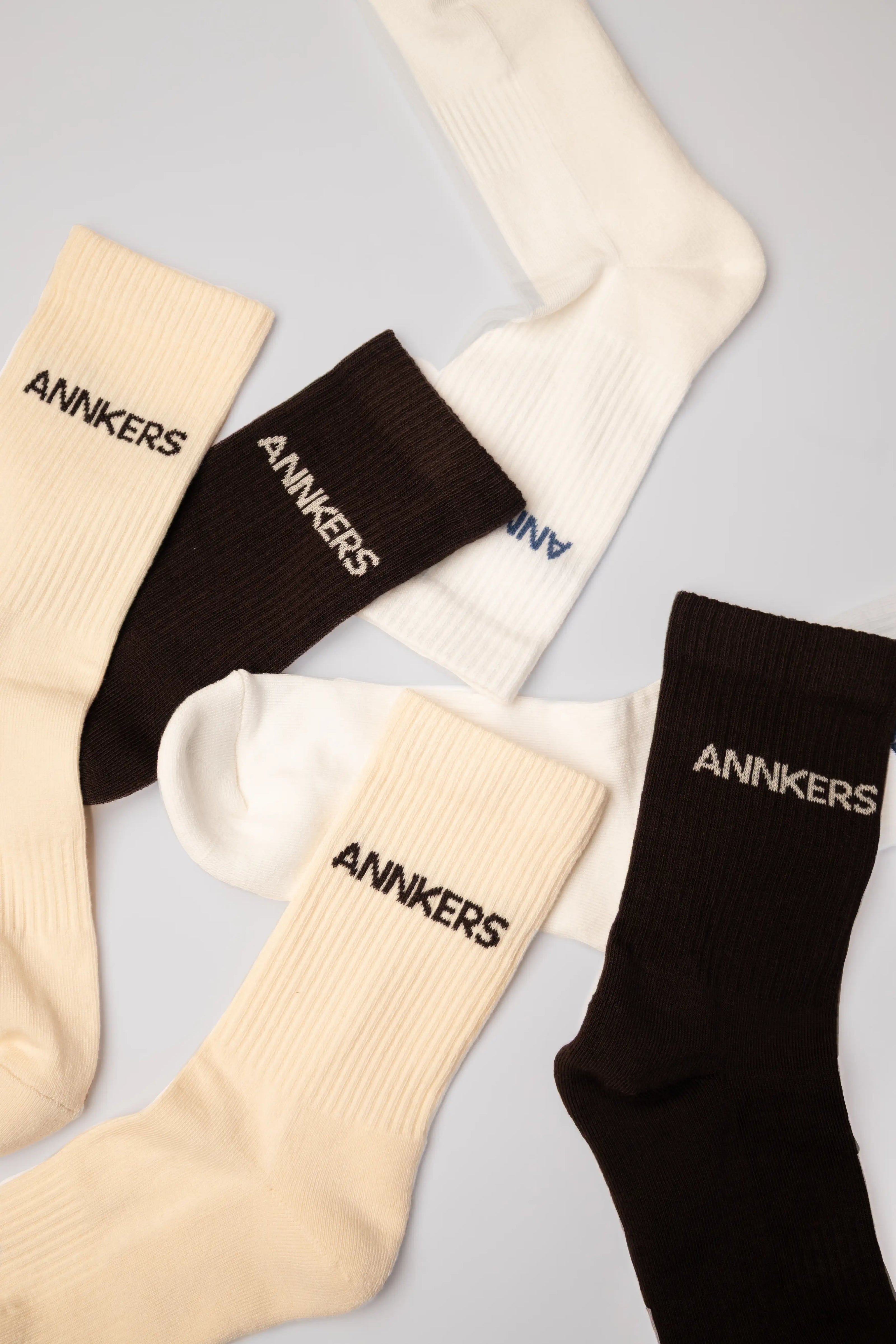 Шкарпетки Annkers — білі/коричневі/молочні (3 пари)