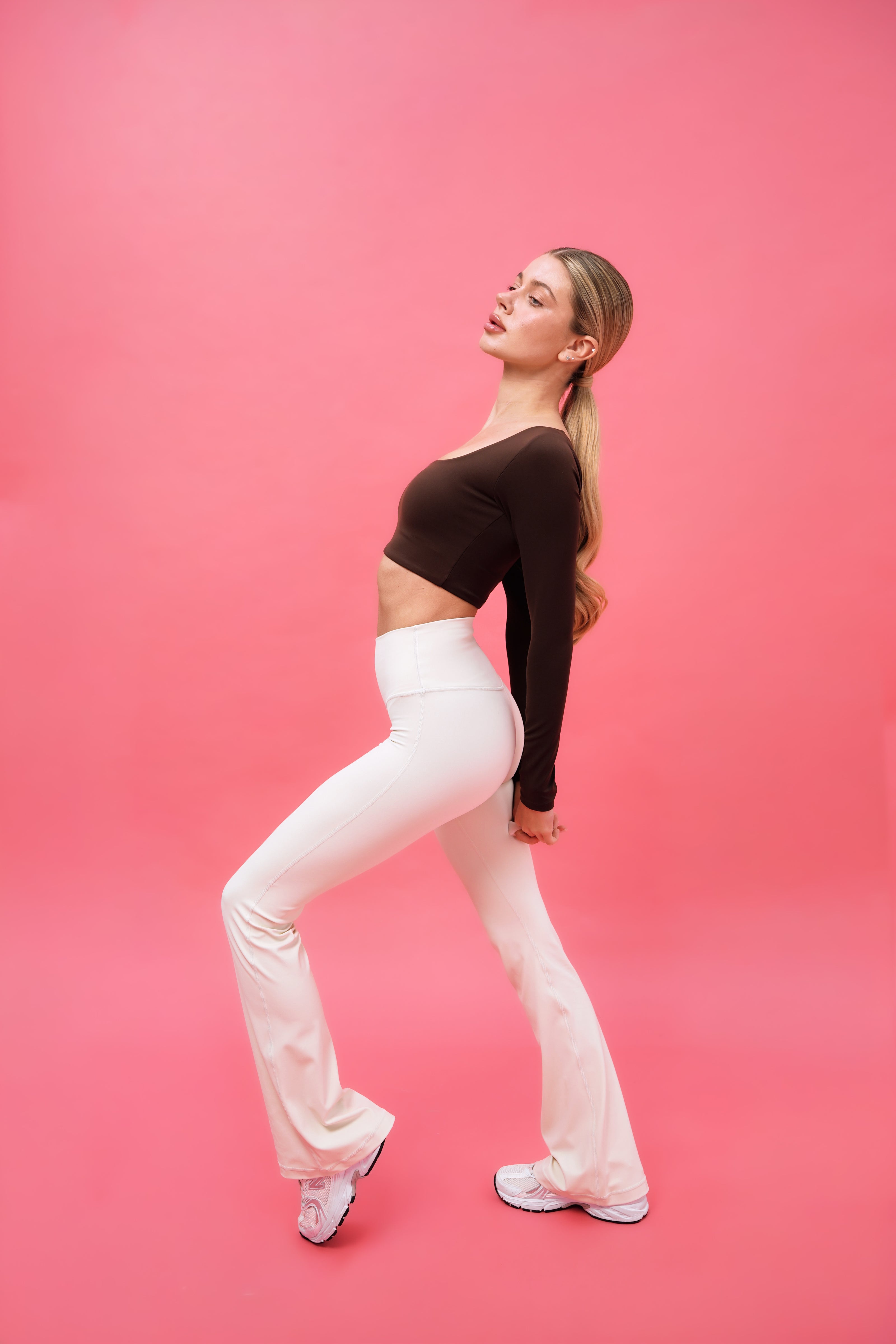 Рашгард темно-коричневий з квадратним вирізом